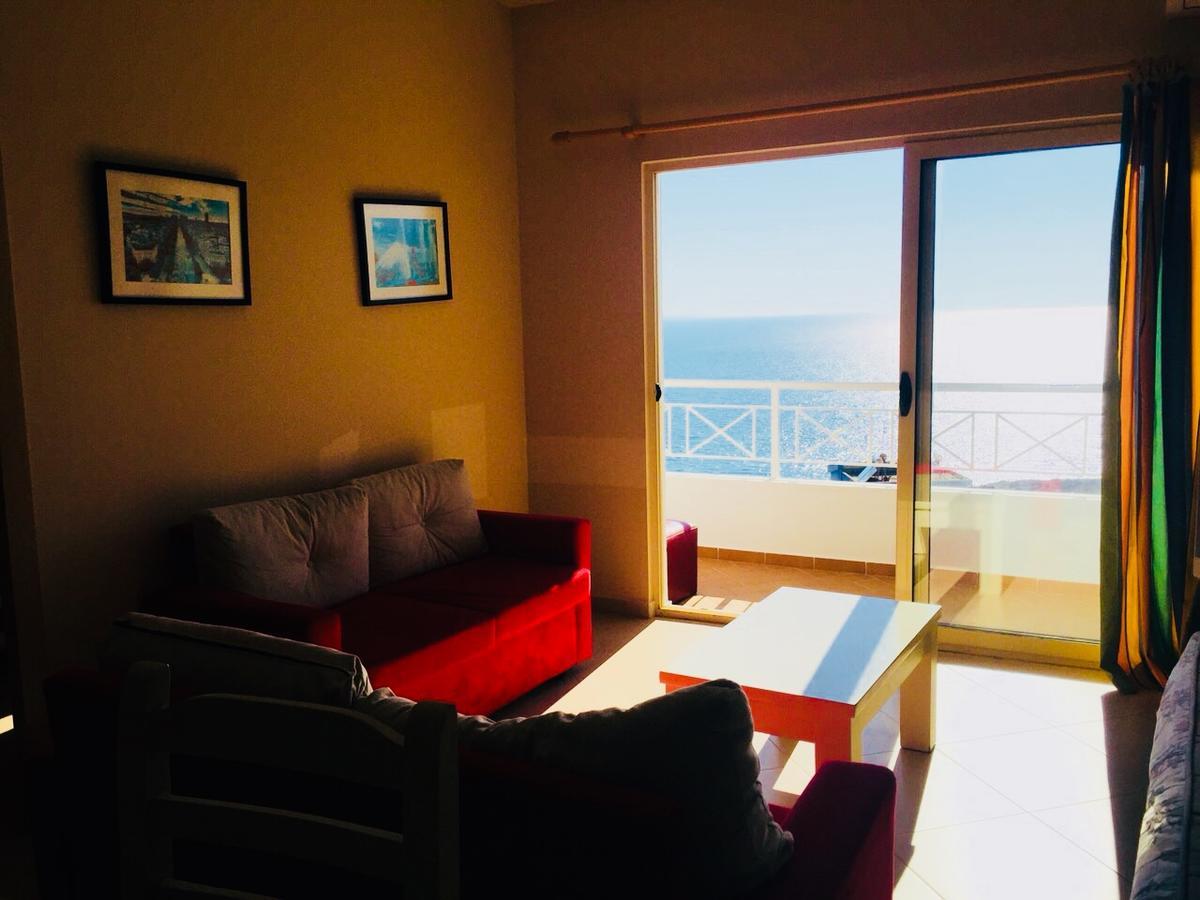 Apartments On The Beach Sarande Exterior photo